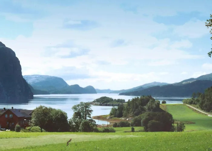 7 Person In Foldereid-by Traum * Årfor